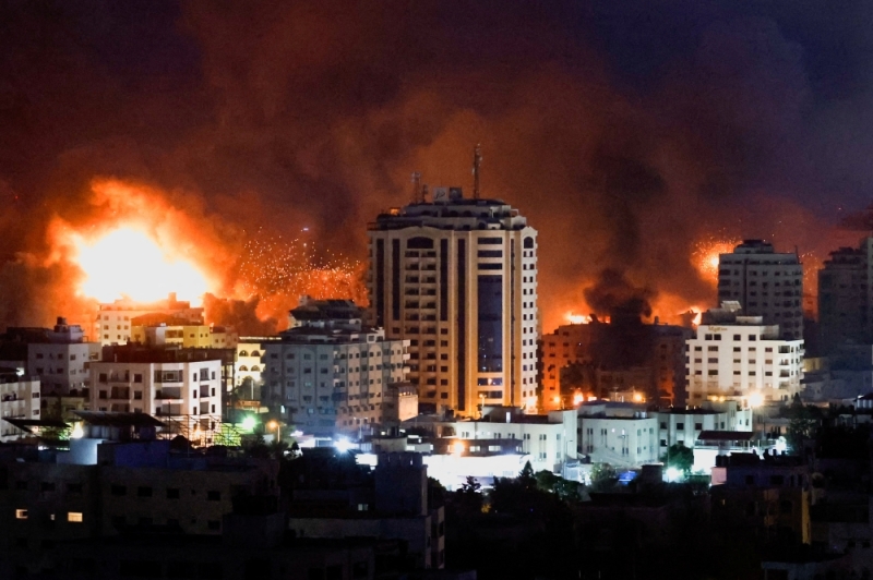 بلينكن وكليفرلي يؤكدان أهمية منع توسع الصراع في غزة