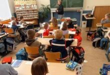 دول أوروبية تقرر حظر استخدام الهواتف المحمولة فى المدارس