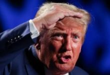 ترامب يرفض تحذيرات الاستخبارات الأمريكية بشأن تدخل روسيا بالانتخابات ويعتبرها "خدعة"