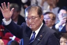 رئيس وزراء اليابان يدعو لتبني نهج واقعي إزاء القضاء على الأسلحة النووية