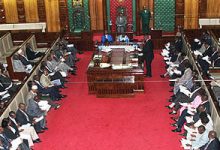 البرلمان الكينى يصوت على عزل نائب الرئيس بسبب اتهامات بالفساد