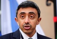 وزير الخارجية الإماراتى يبحث هاتفيا مع نظيره الإيرانى العلاقات الثنائية