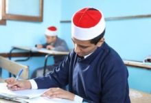 طلاب النقل الثانوى الأزهرى يؤدون امتحانات البلاغة والهندسة والمنطق القديم