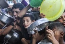 هل يوقف "اتفاق لبنان" نزيف دماء غزة؟.. محللون: مؤشرات بإمكانية إبرام صفقة مماثلة بين حماس وإسرائيل برعاية أمريكية.. مسئول أمريكى: اتفاق لبنان يرسل إشارة إيجابية لحماس.. آخرون: أمر مستبعد.. و"الرهائن" كلمة السر