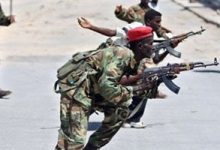 القوات الصومالية تقتل 30 مسلحا وتستهدف مواقعهم في شبيلي الوسطى ومدغ