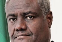مفوضية الاتحاد الإفريقى تدعو إلى التوصل لحل سلمي للصراع في السودان