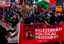 تظاهرات مؤيدة للفلسطينيين فى ميدان تايمز سكوير بنيويورك