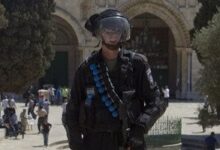 مستوطنون يقتحمون الأقصى ويؤدون طقوسا تلمودية