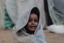 الأونروا تحذّر من مخاطر تعرض مئات آلاف الفلسطينيين فى غزة للبرد القارص